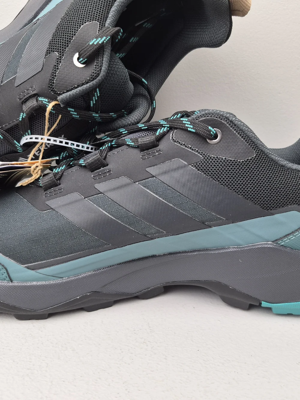 adidas Terrex Skychaser AX5 JQ2209  Hiking Black/Teal Gore Tex Waterproof 11.5
